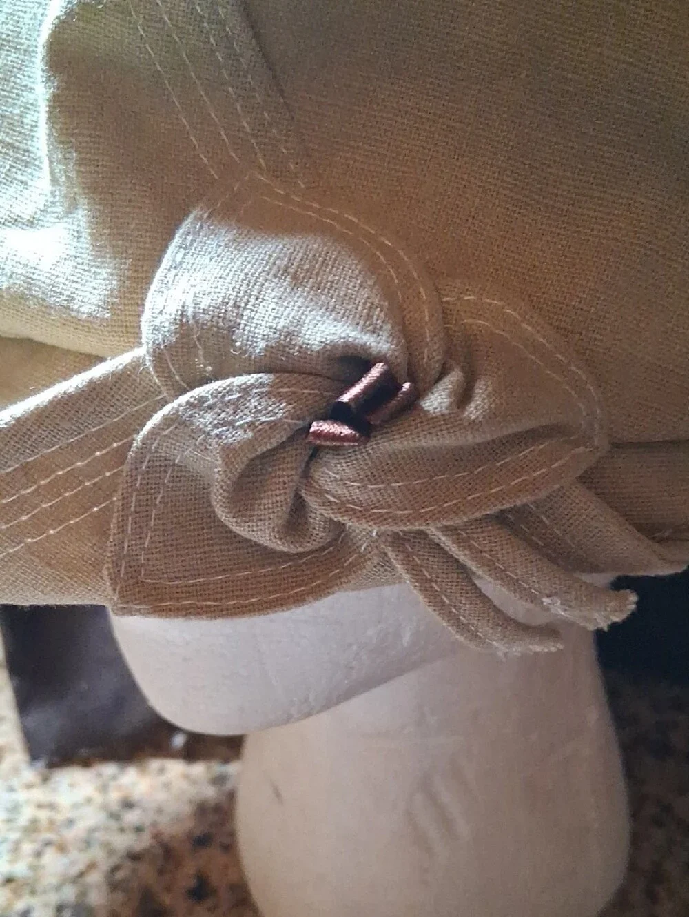 Women’s Tan Knot-Detail Casual Cap